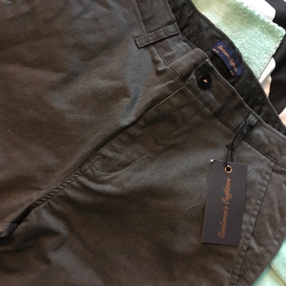 *NWT* Gentlemen’s Outfitters Mens Shorts - Picture 3 of 9